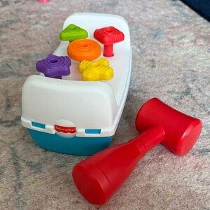 Fisher-Price Bright Hammering Bench